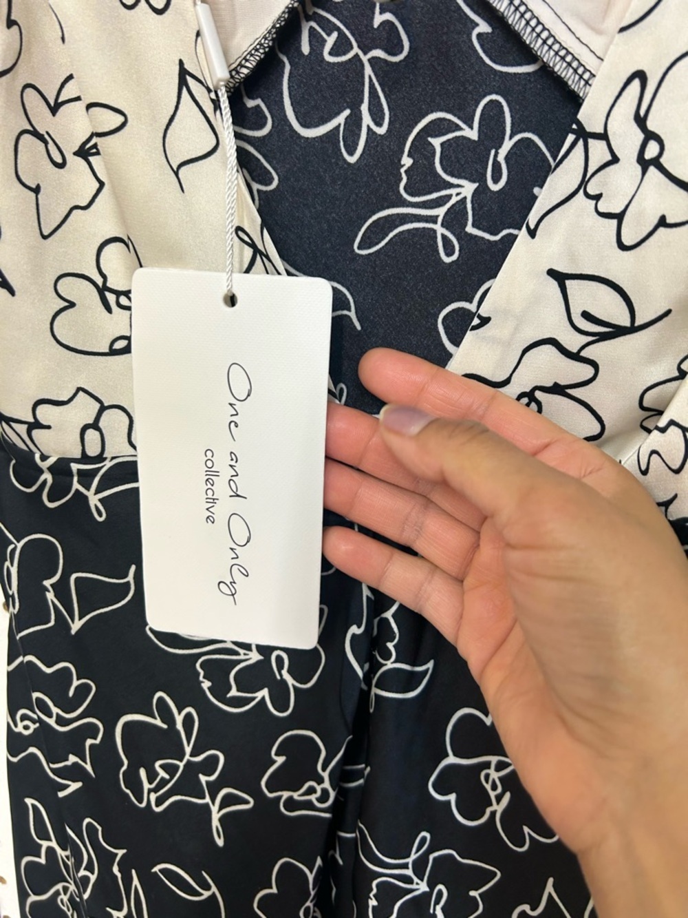 One and Only Satin Black Maxi Dress With Floral Print And Patchwork - Picture 5 of 7